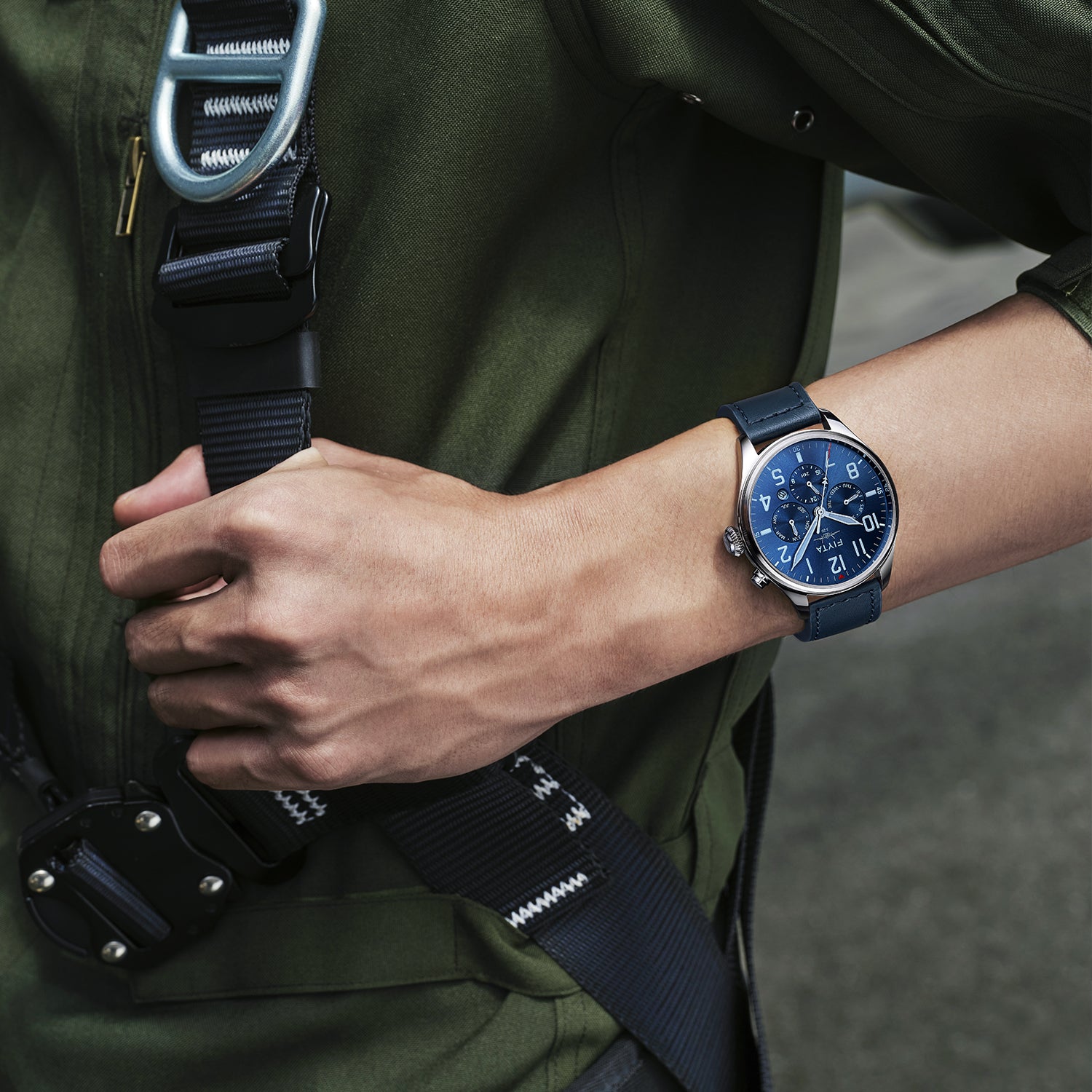 Mach Collection J-20 Fighter Special Edition Men's Mechanical Watch - FIYTA