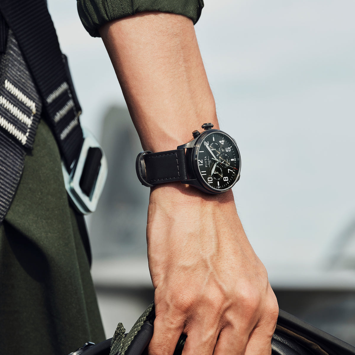 Mach Collection J-20 Fighter Special Edition Men's Mechanical Watch - FIYTA