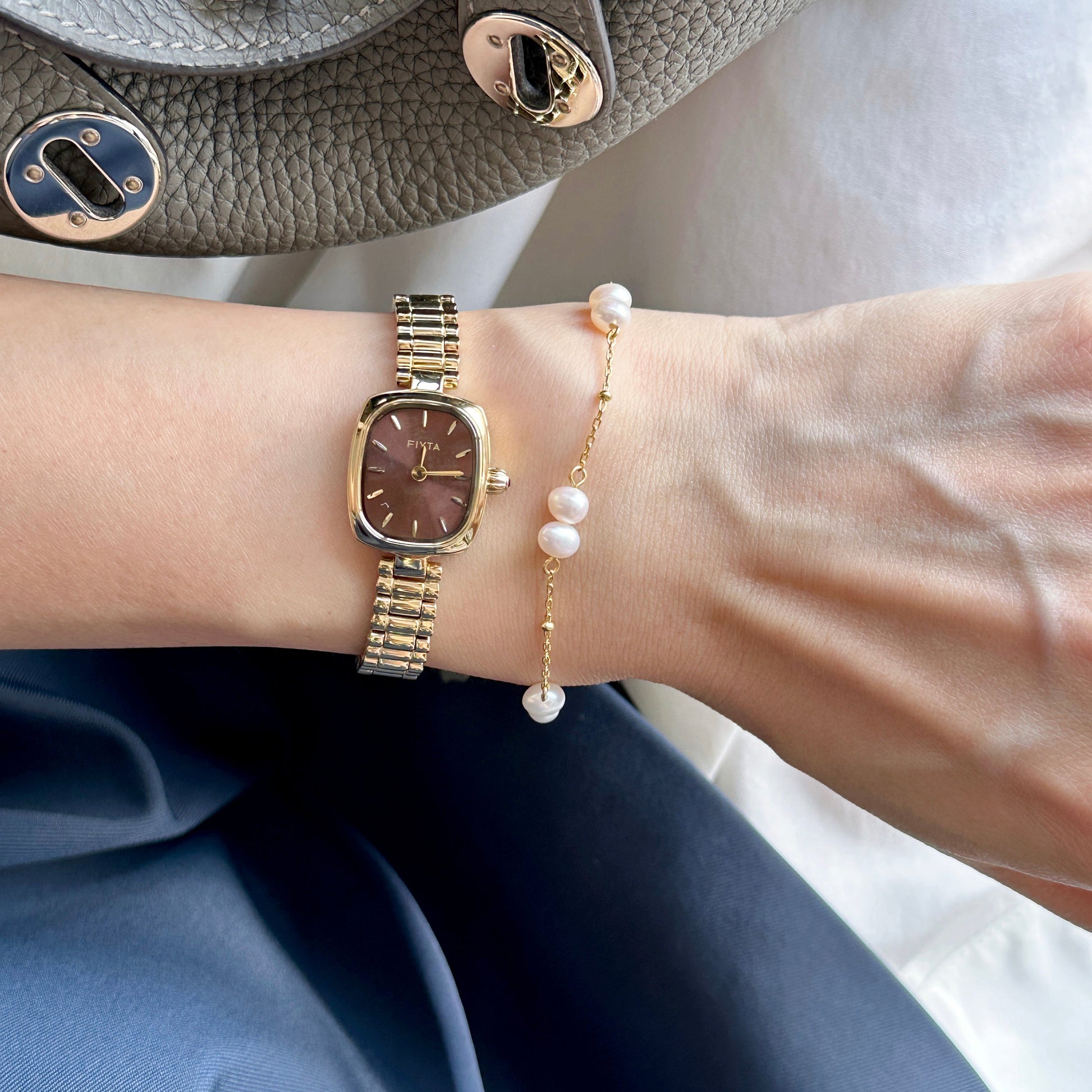 Gold Watch & Pearl Bracelet Gift Set - FIYTA