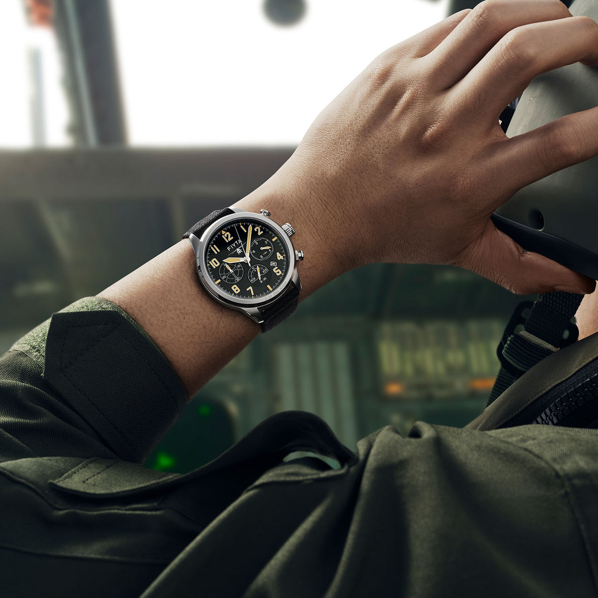 Mach Collection "Z-20" Victory Edition Men's Quartz Watch - FIYTA