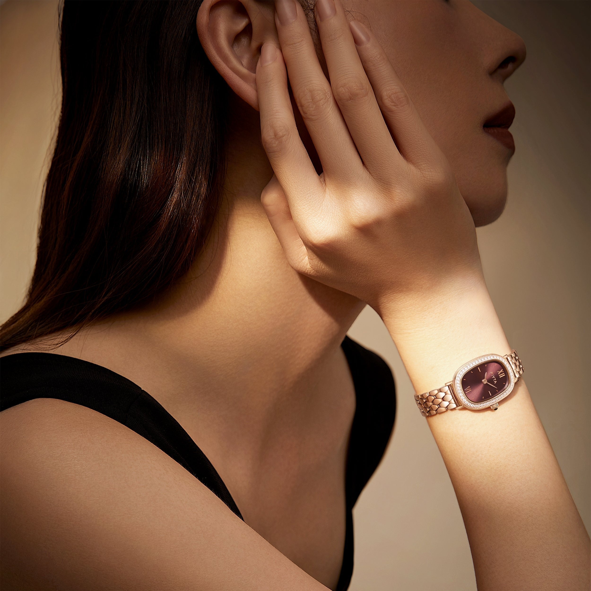Cocoa Collection Women's Watch & Elegant Clover Bracelet Gift Set - FIYTA