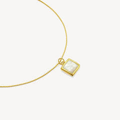Mother-of-Pearl Necklace - FIYTA