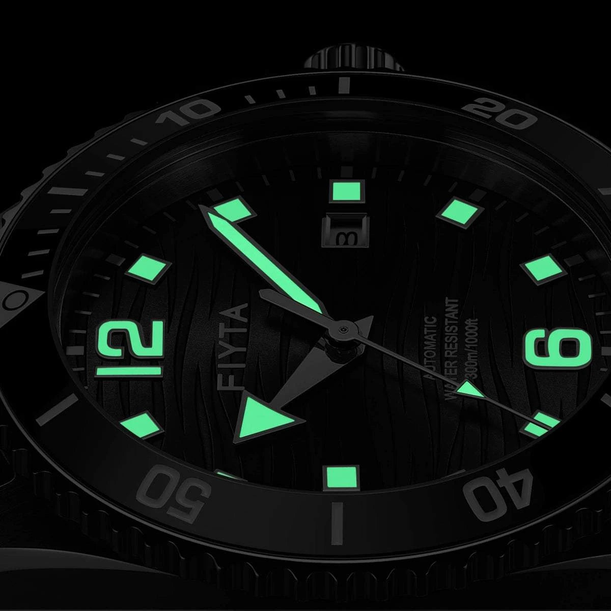 Yachtsman Collection Men's Mechanical Diver Watch - FIYTA