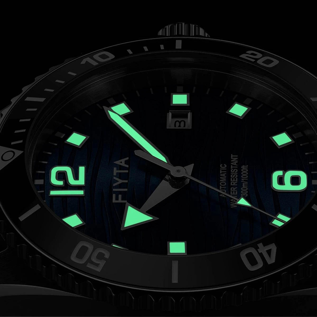 Yachtsman Collection Men's Mechanical Diver Watch - FIYTA