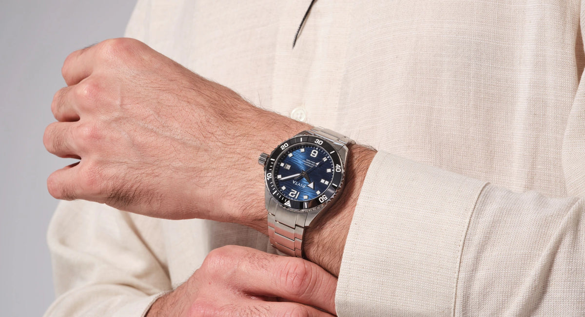 FIYTA Diver Gen 3 DGA33002.WLW on-wrist styling (Navy Blue Dial / Silver Strap)