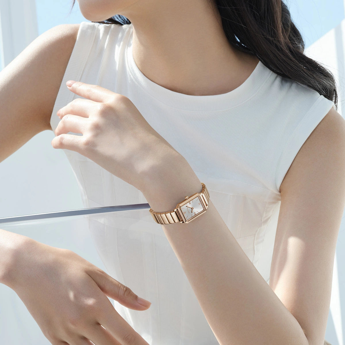Roman Radiance Collection Women's Bracelet Watch - FIYTA