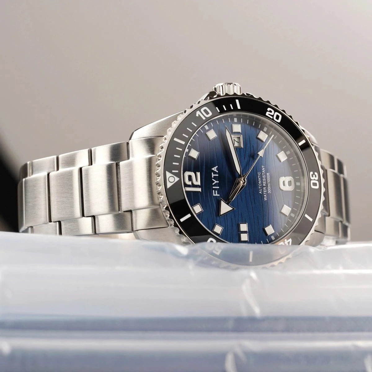 Yachtsman Collection Men's Mechanical Diver Watch - FIYTA