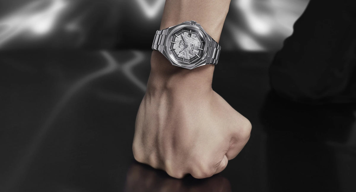 FIYTA Mars-500 GA880007.WHW meteorite watch worn on the wrist