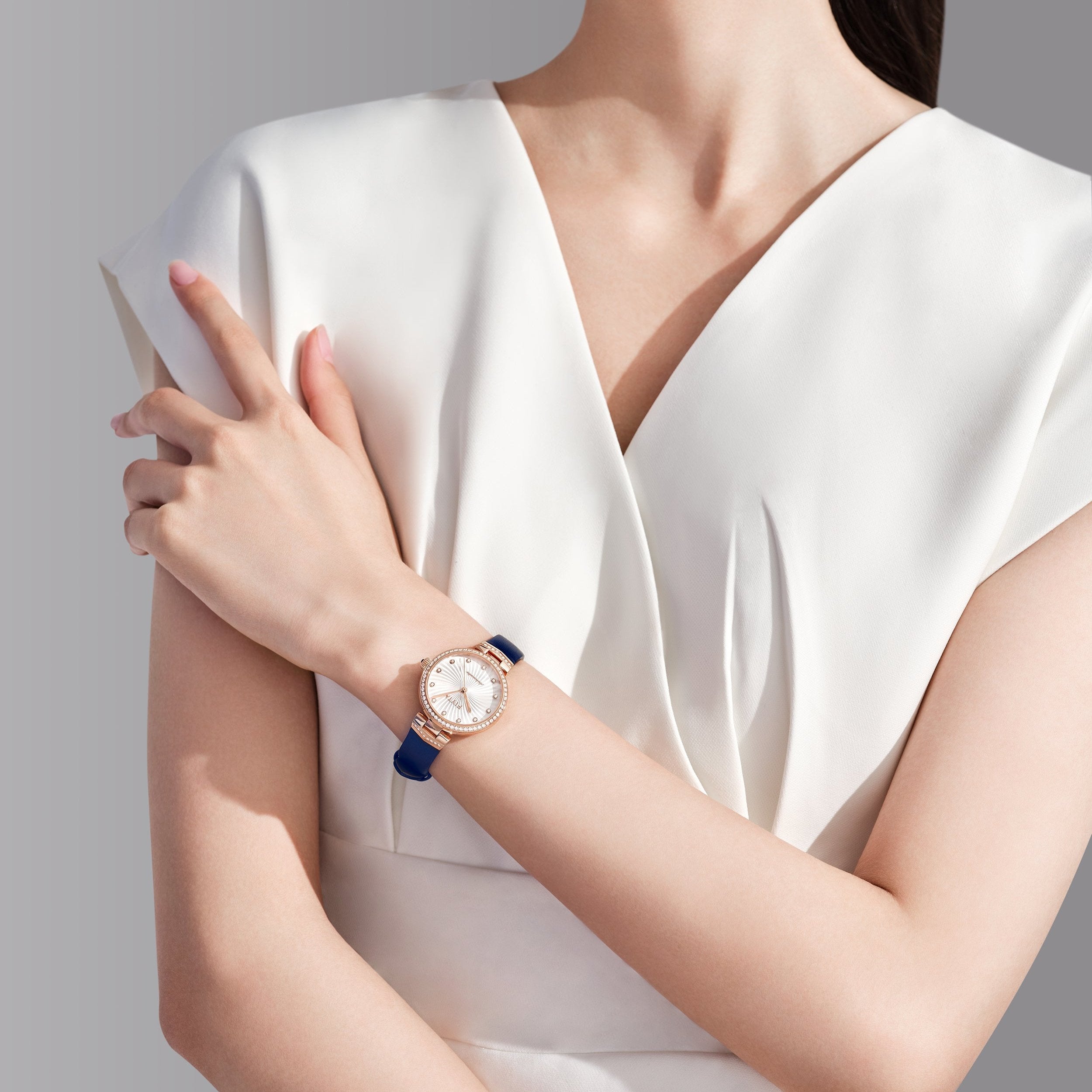 Heartouching Collection Classic Diamond Automatic Watch - FIYTA